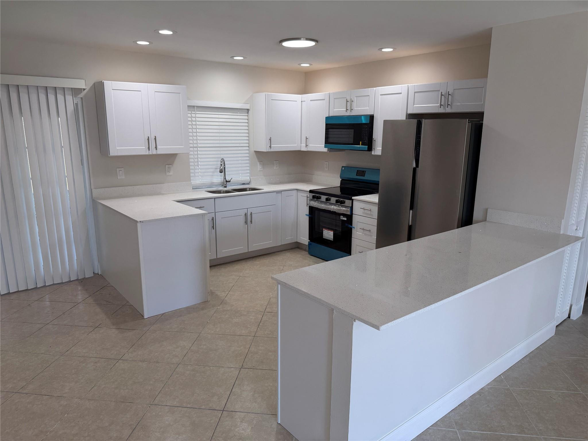 LAKE BOYNTON ESTATES 1 - Residential