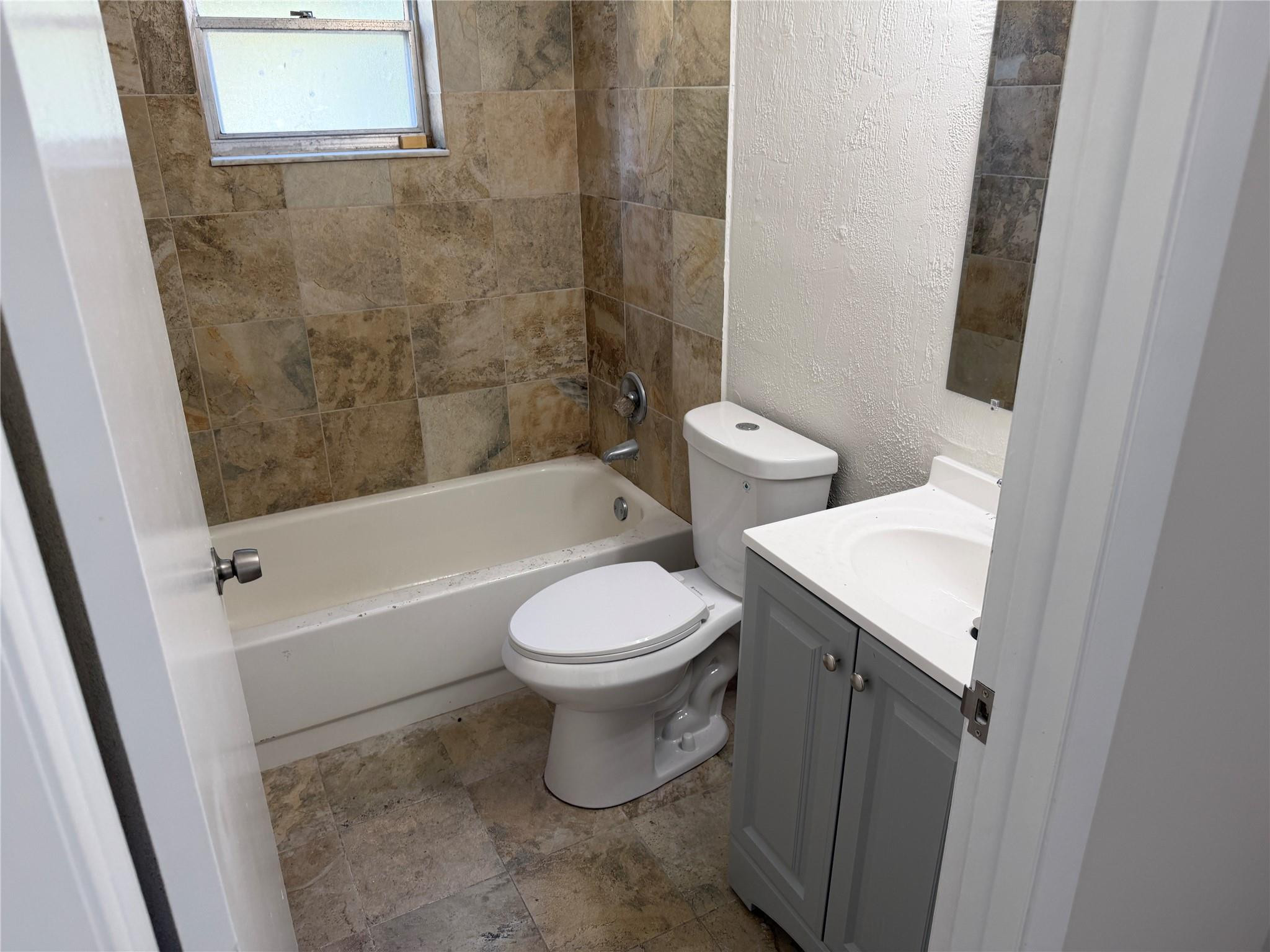 LAKE BOYNTON ESTATES 1 - Residential