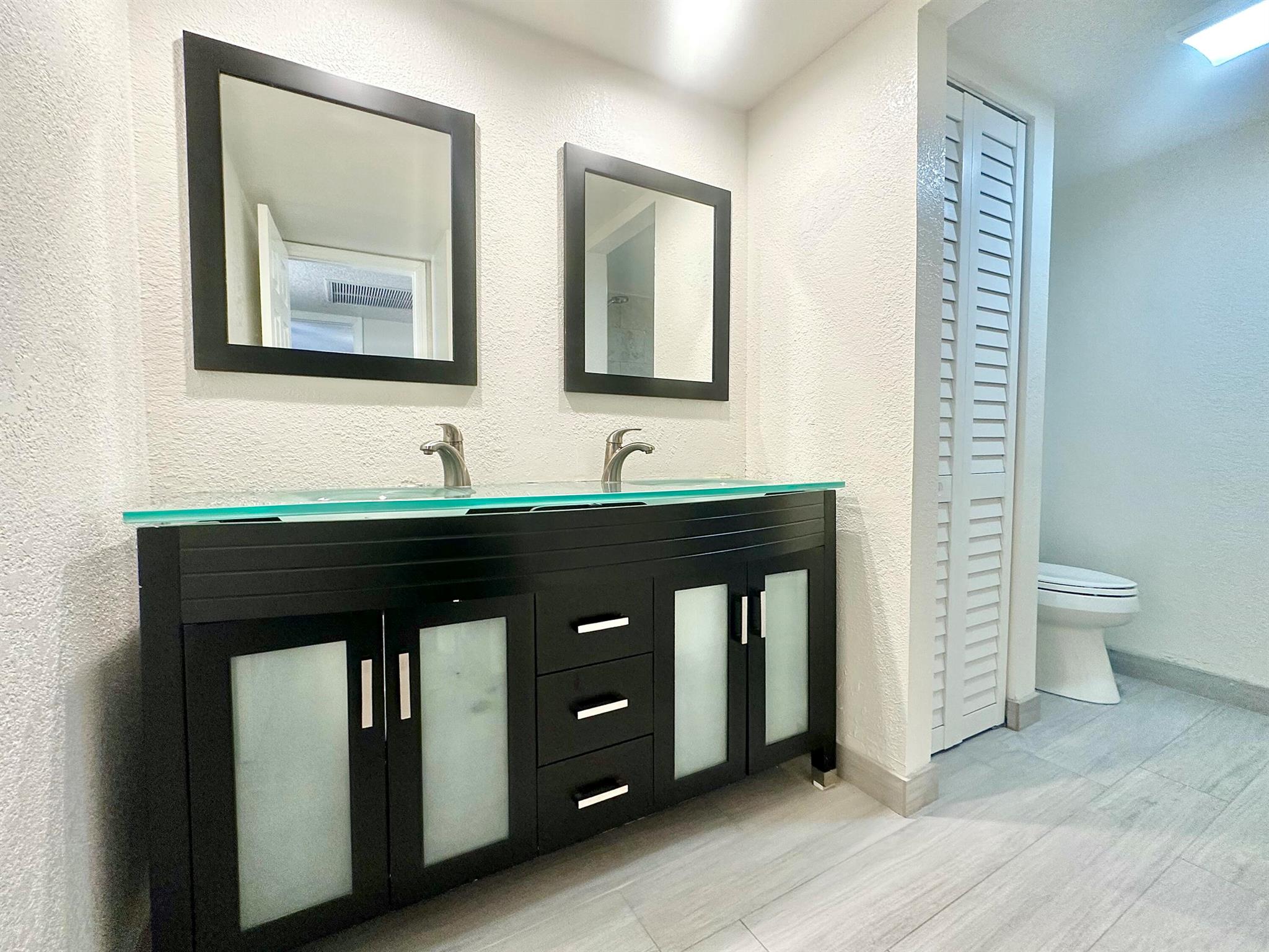 LAKEWOOD OF PALM SPRINGS - Residential Lease