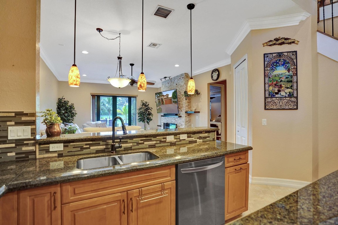 PARKLAND VILLAGE REP 1 - Residential