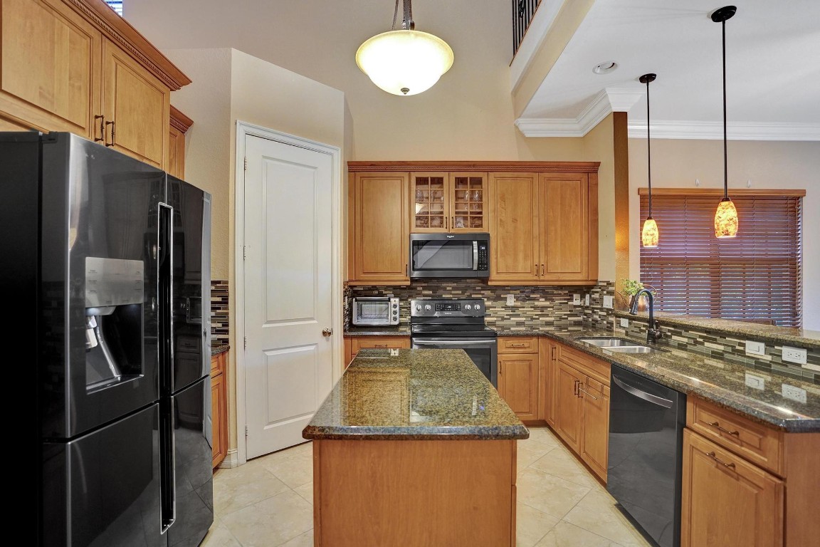 PARKLAND VILLAGE REP 1 - Residential