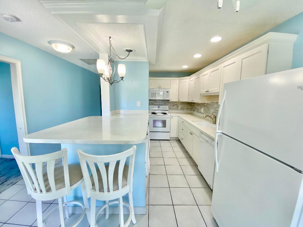 PINES OF DELRAY - Residential
