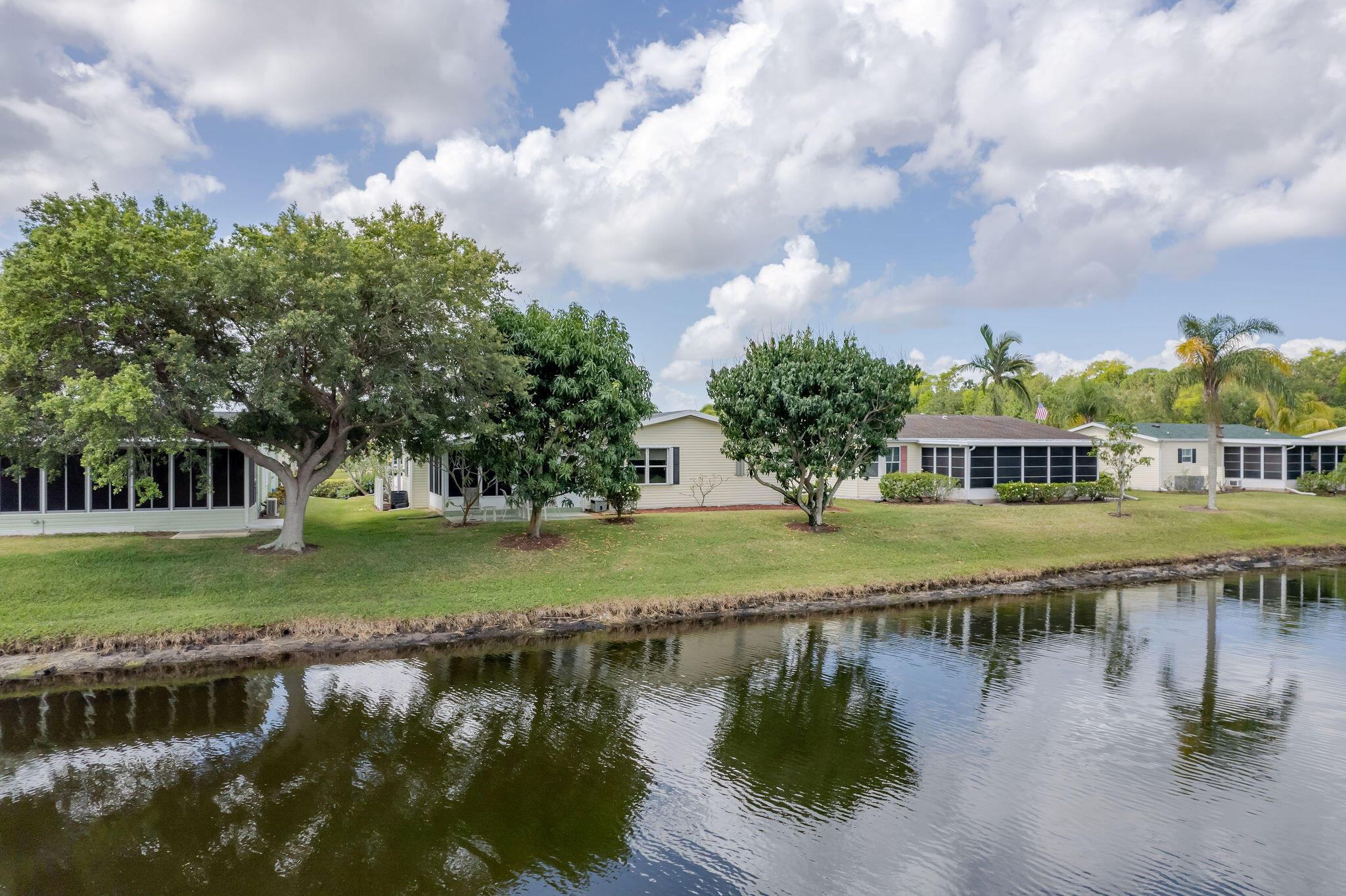 THE LINKS AT SAVANNA CLUB - Residential