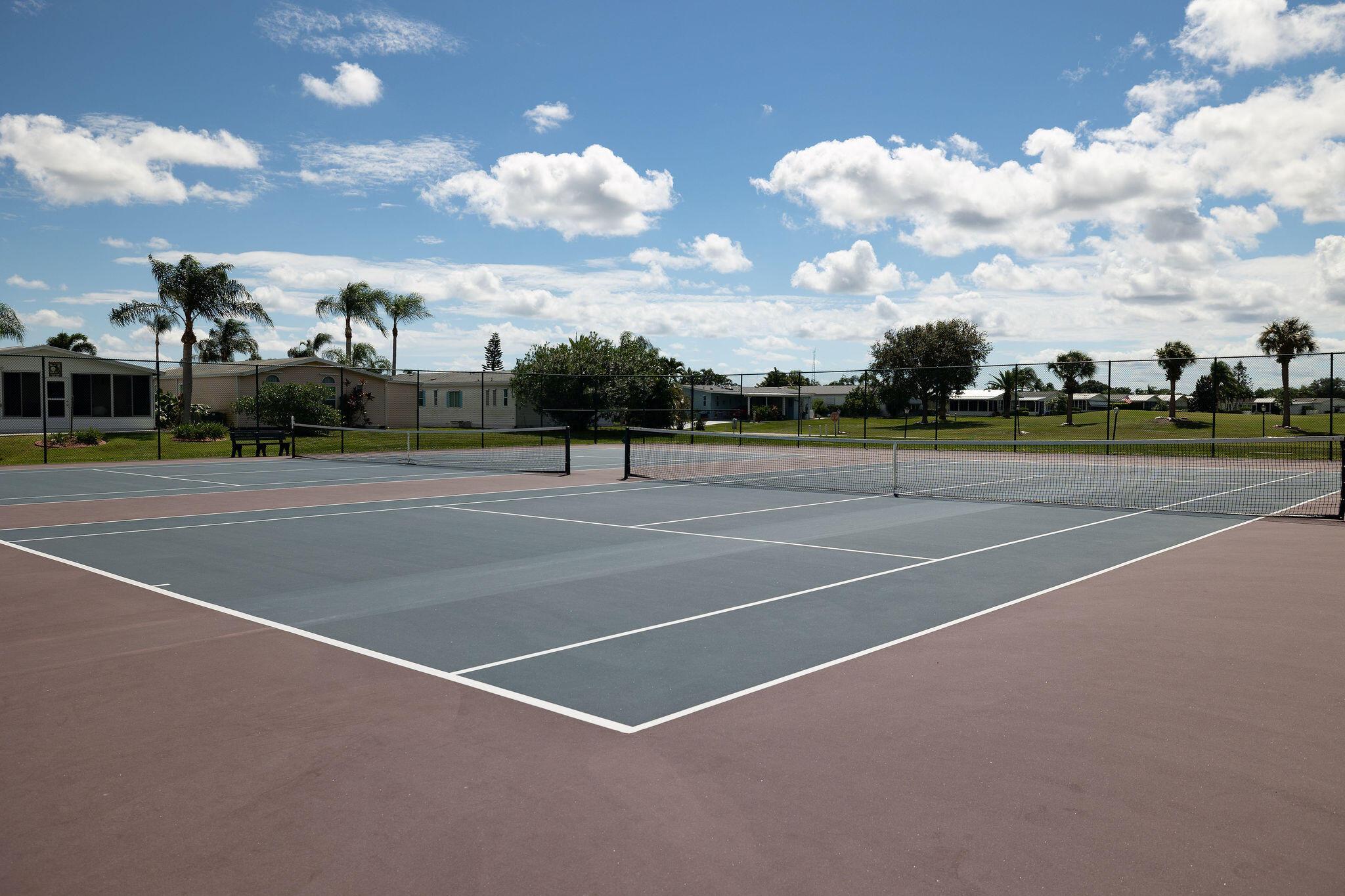 THE LINKS AT SAVANNA CLUB - Residential