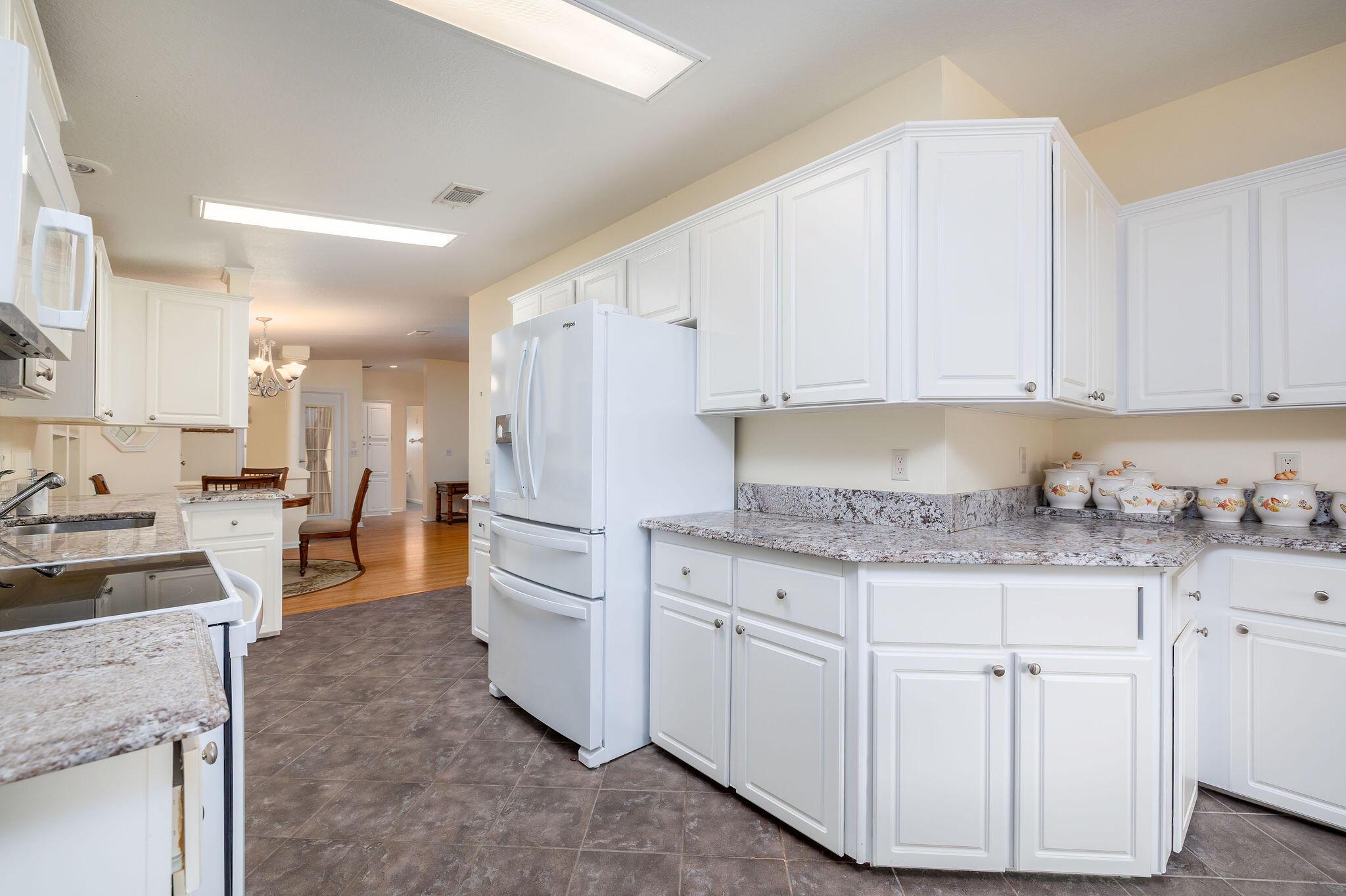 THE LINKS AT SAVANNA CLUB - Residential