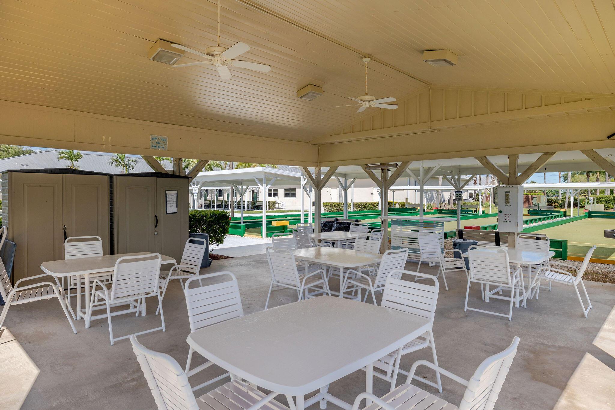 THE LINKS AT SAVANNA CLUB - Residential