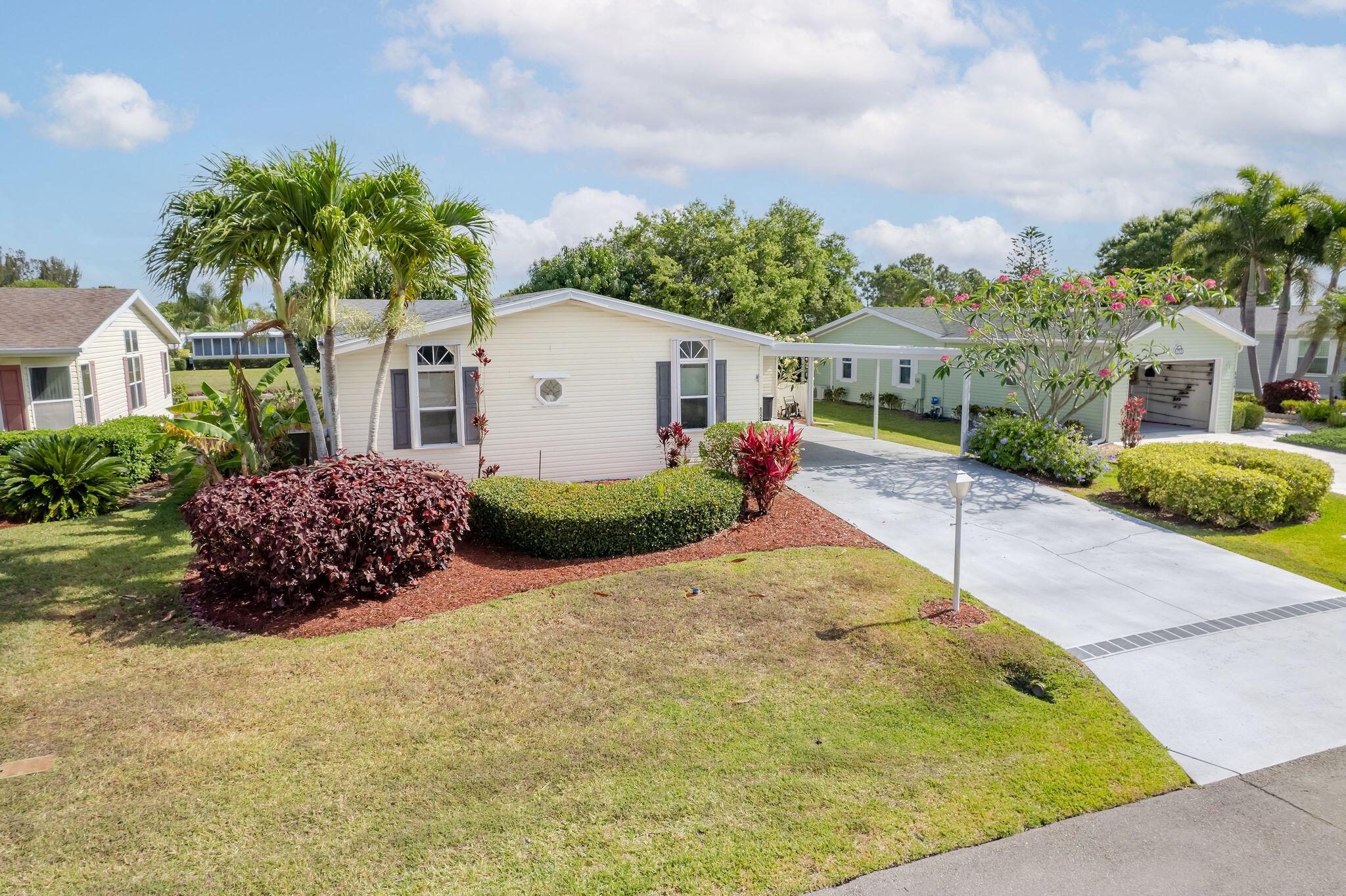 THE LINKS AT SAVANNA CLUB - Residential