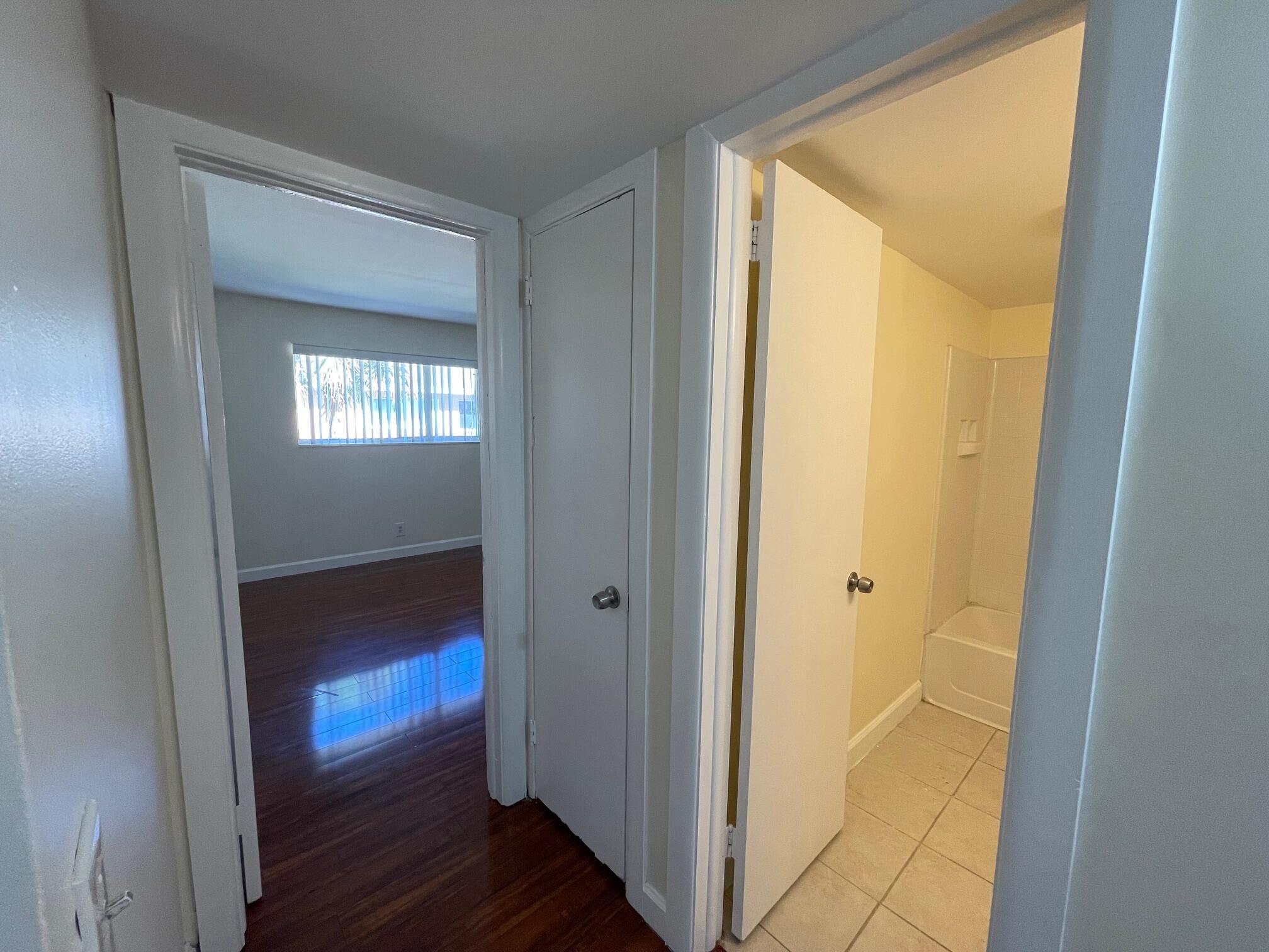 APARTMENTS AT TIMBERLAKE CONDO - Residential Lease