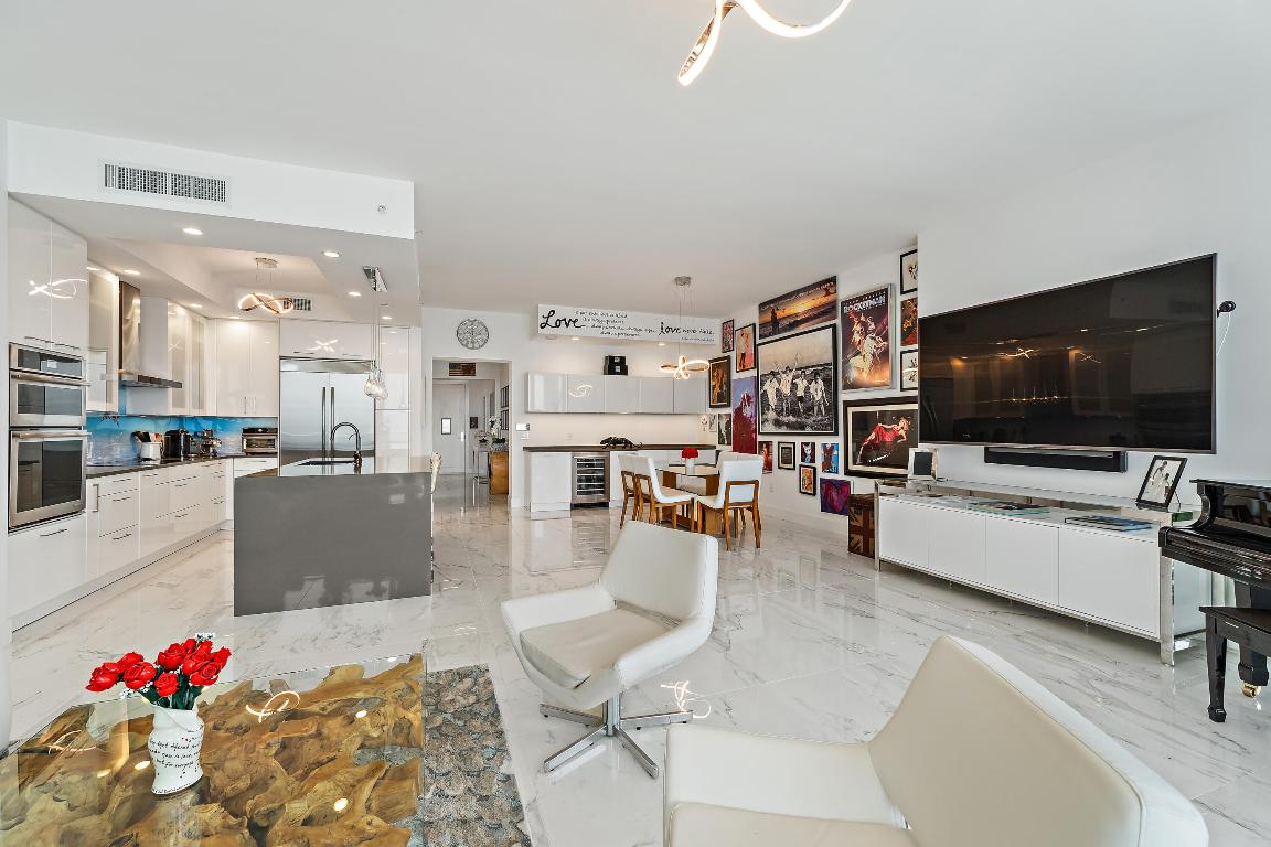 WATER CLUB NORTH PALM BEACH CONDO - Residential