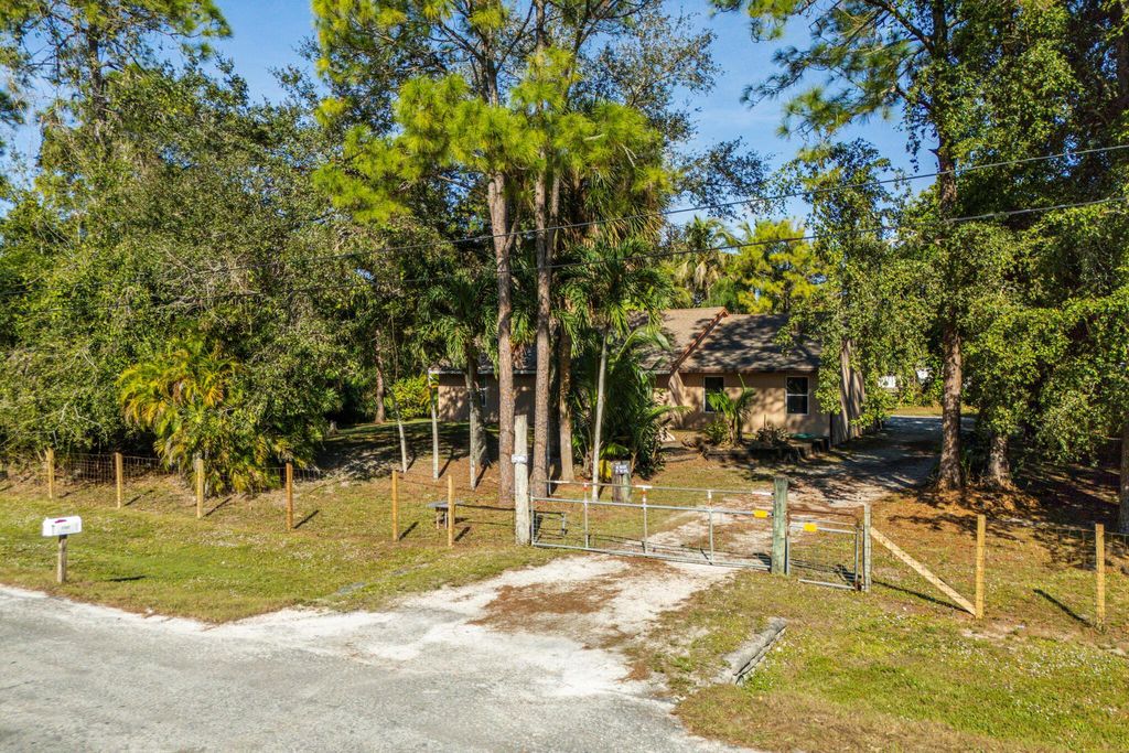 Photo of 17889 62nd Road N, The Acreage, FL 33470 (MLS # R11146318)