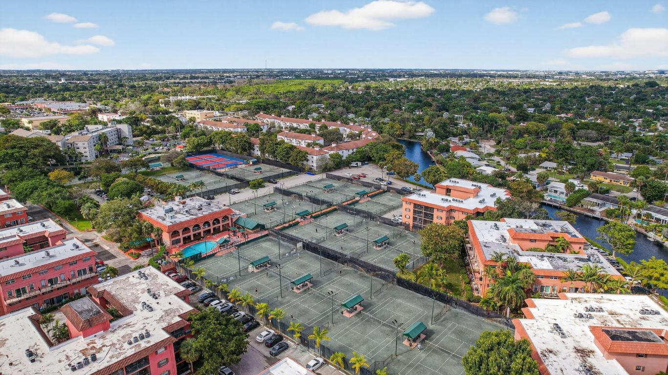 TENNIS CLUB LENGLEN CONDO (Lauderdale Tennis Club) - Residential