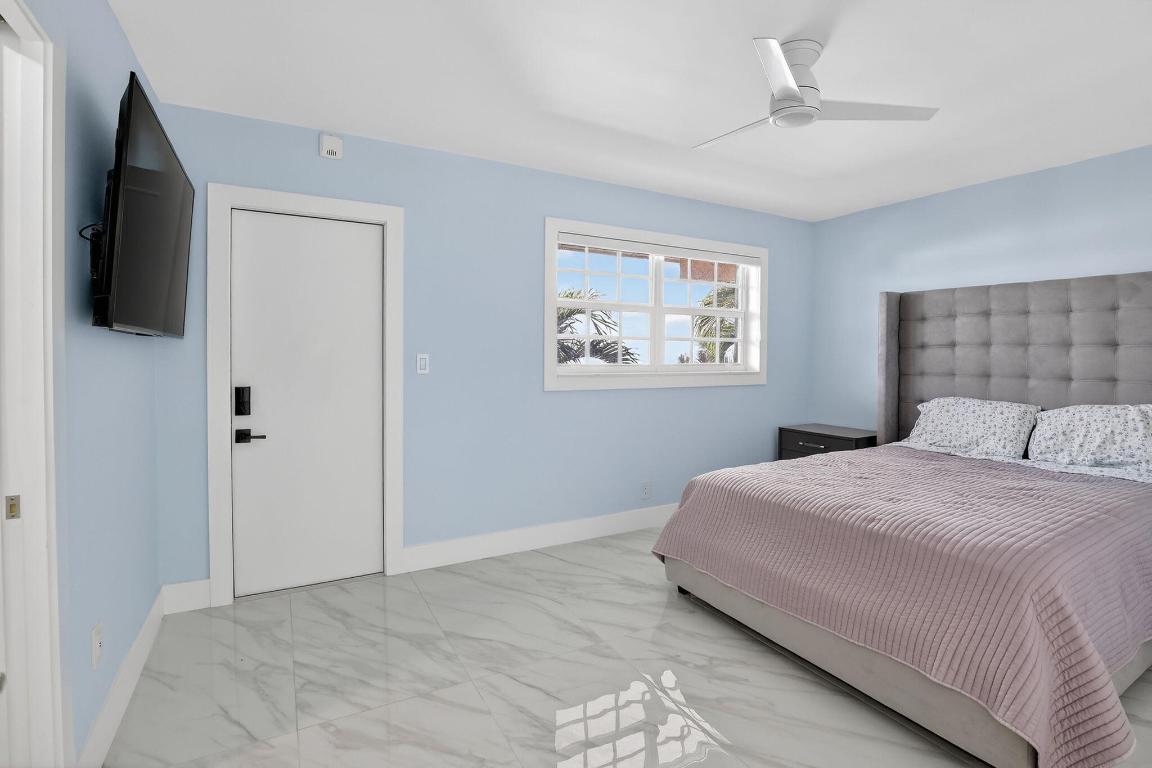 TENNIS CLUB LENGLEN CONDO (Lauderdale Tennis Club) - Residential