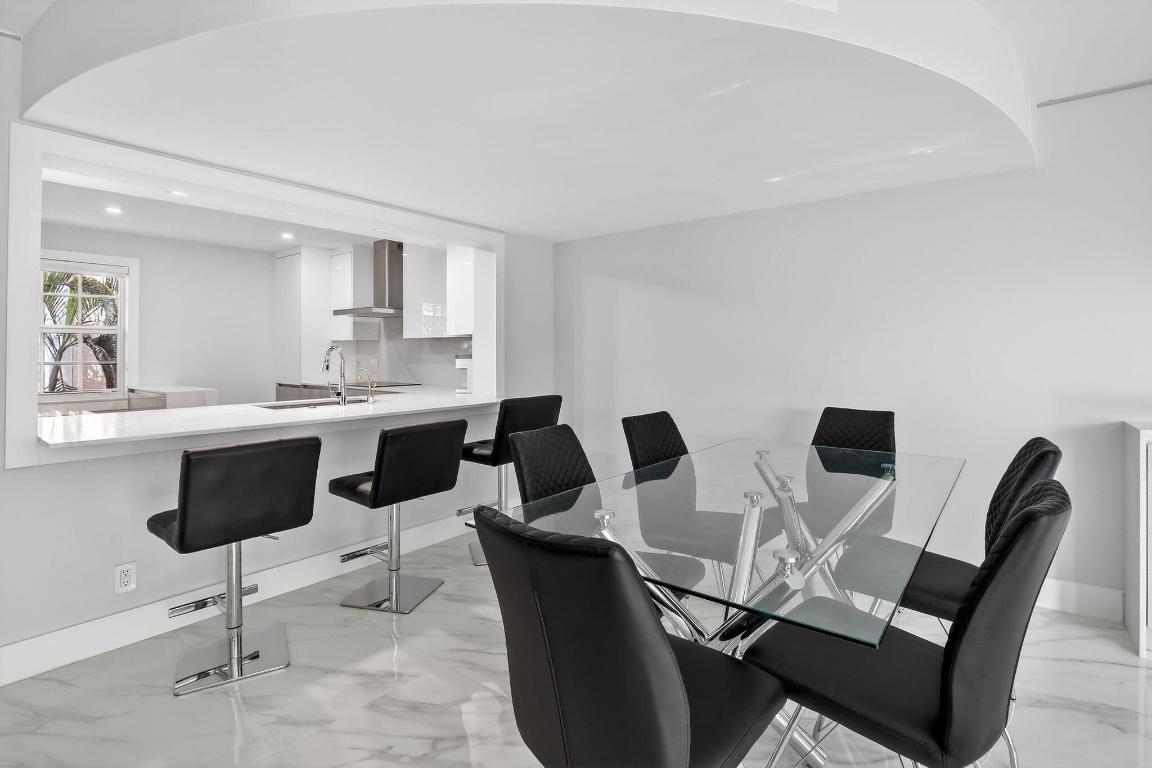 TENNIS CLUB LENGLEN CONDO (Lauderdale Tennis Club) - Residential