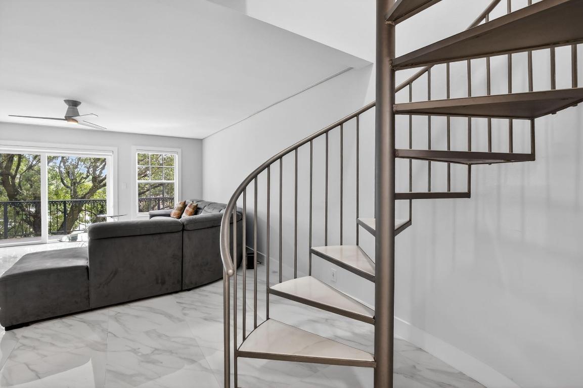 TENNIS CLUB LENGLEN CONDO (Lauderdale Tennis Club) - Residential