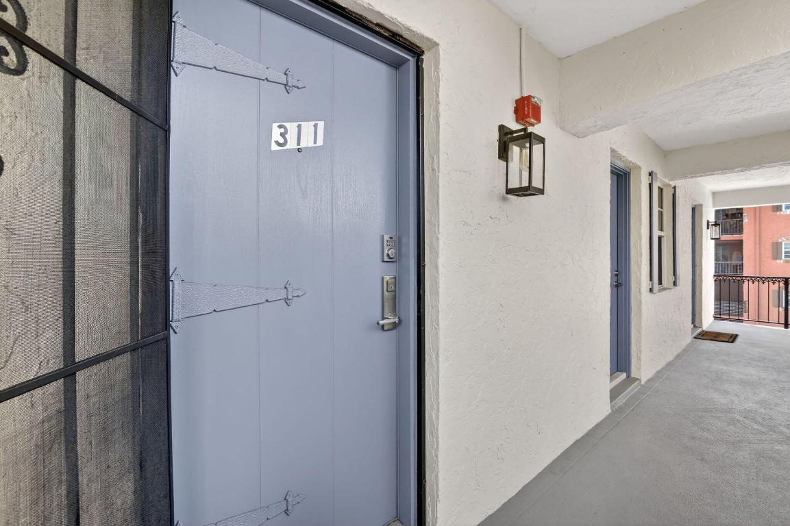 TENNIS CLUB LENGLEN CONDO (Lauderdale Tennis Club) - Residential