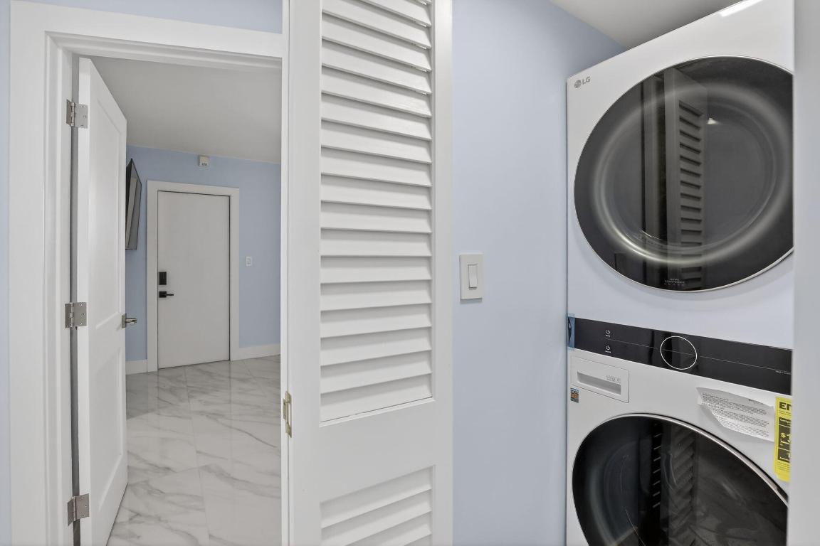 TENNIS CLUB LENGLEN CONDO (Lauderdale Tennis Club) - Residential