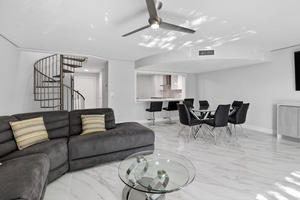 TENNIS CLUB LENGLEN CONDO (Lauderdale Tennis Club) - Residential