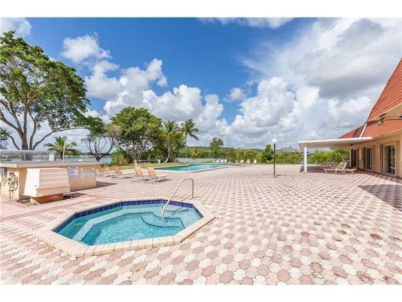 Crystal Lake 4th Sec 66-1 - Residential