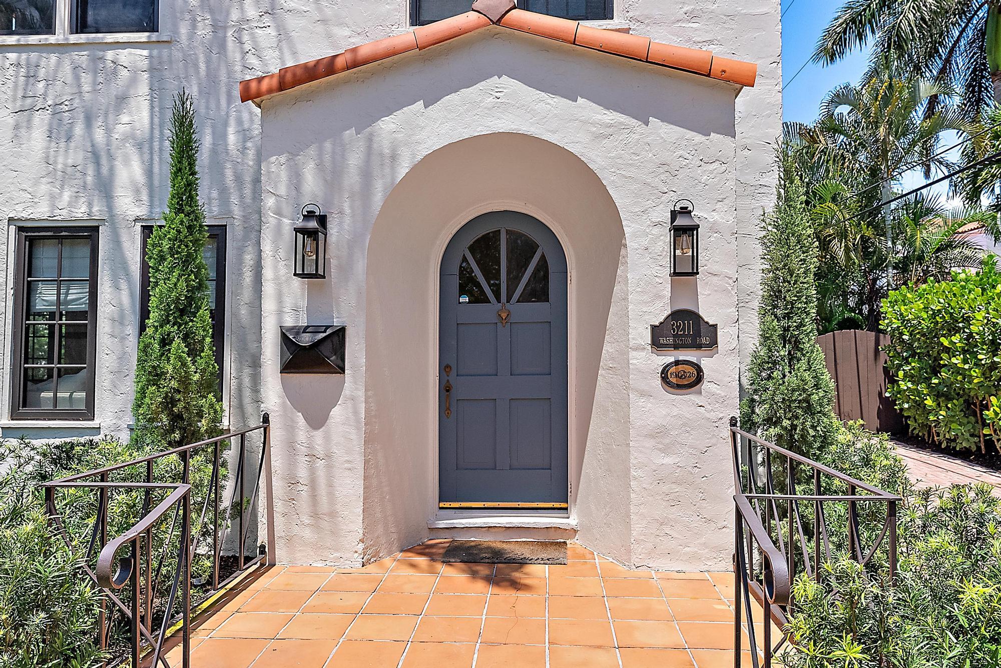 SOUTHLAND PARK - Residential Lease