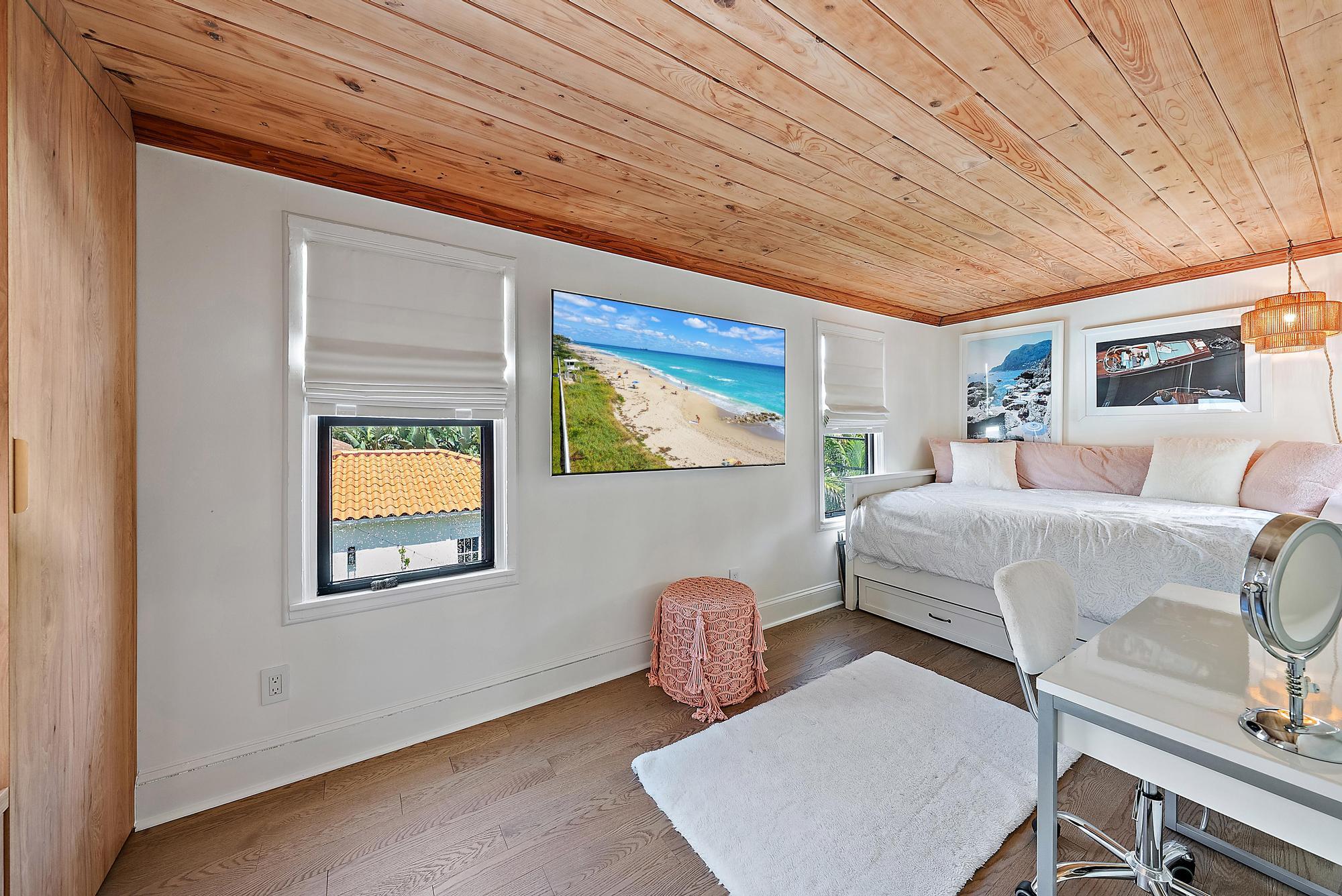 SOUTHLAND PARK - Residential Lease