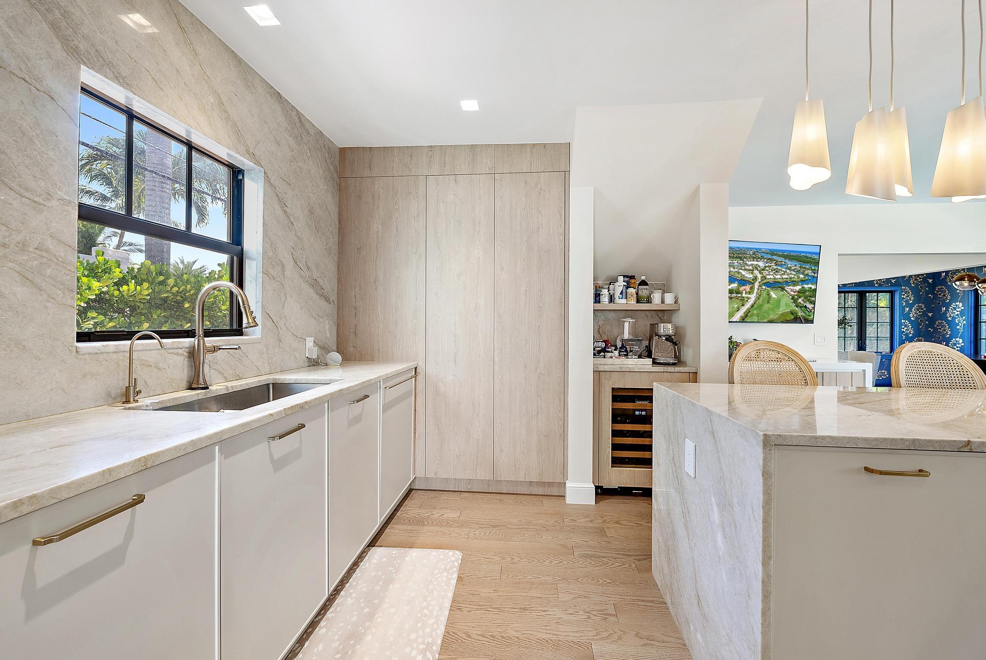 SOUTHLAND PARK - Residential Lease