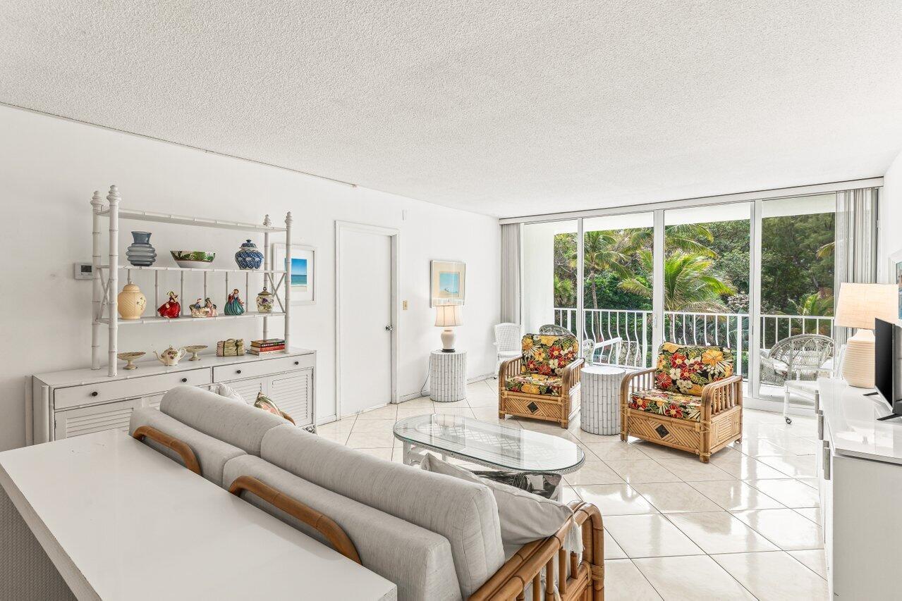 2774 S Ocean Boulevard 206