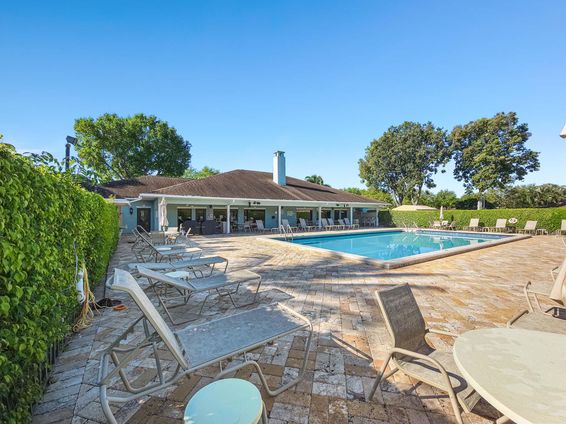 BENT TREE VILLAS EAST CONDO - Residential