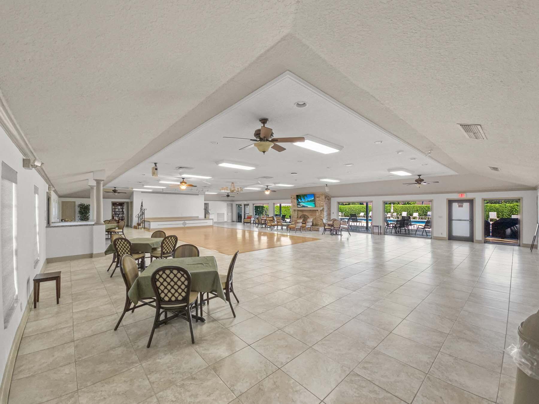 BENT TREE VILLAS EAST CONDO - Residential