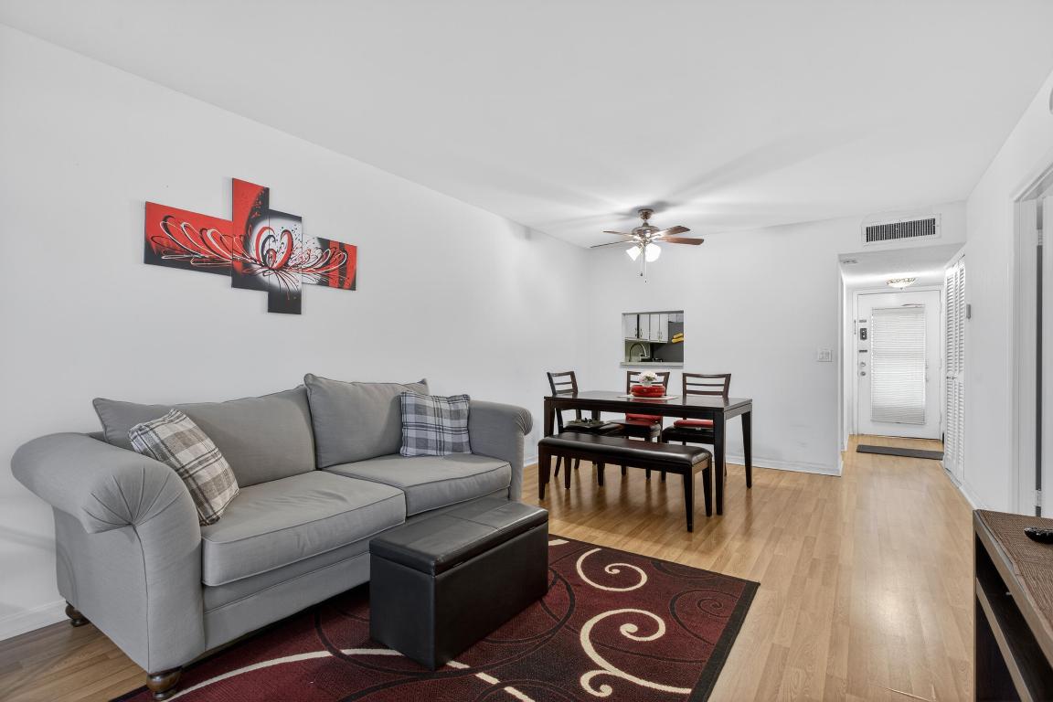 HOLIDAY SPRINGS VILLAGE - Residential