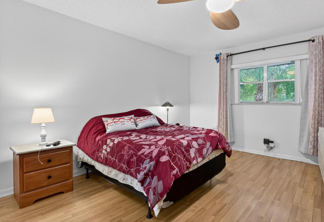 HOLIDAY SPRINGS VILLAGE - Residential