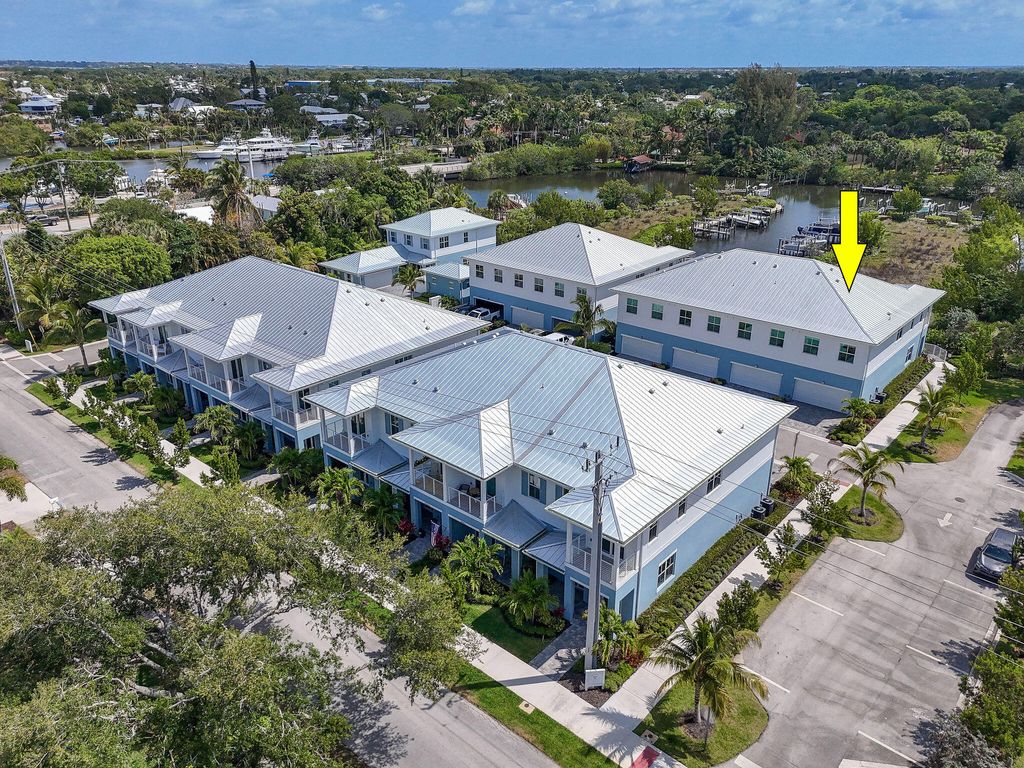 Photo of 4707 SE Manatee Way, Stuart, FL 34997 (MLS # R11154834)