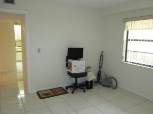 GOLDEN LAKES VILLAGE - Residential