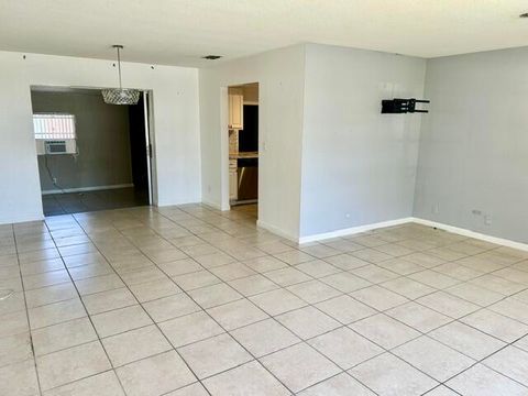 Tiny photo for 5371 NE 17TH Terrace, Fort Lauderdale, FL 33334 (MLS # B26052957)