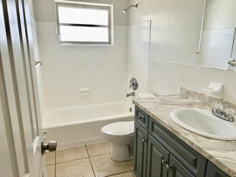 Tiny photo for 5371 NE 17TH Terrace, Fort Lauderdale, FL 33334 (MLS # B26052957)
