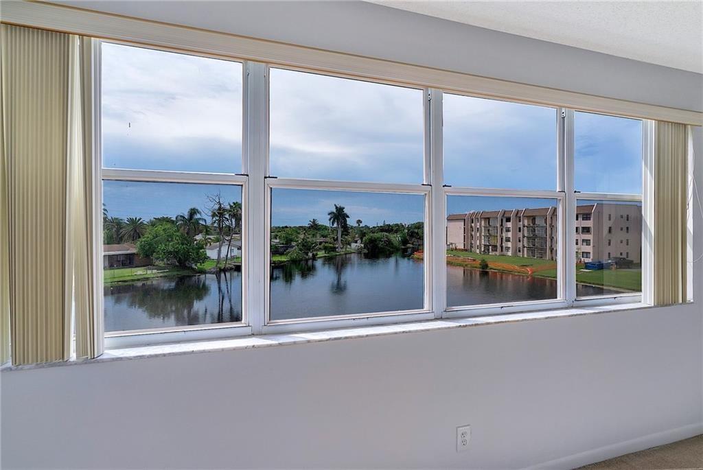 Sunrise Lakes Phase 4 - Residential
