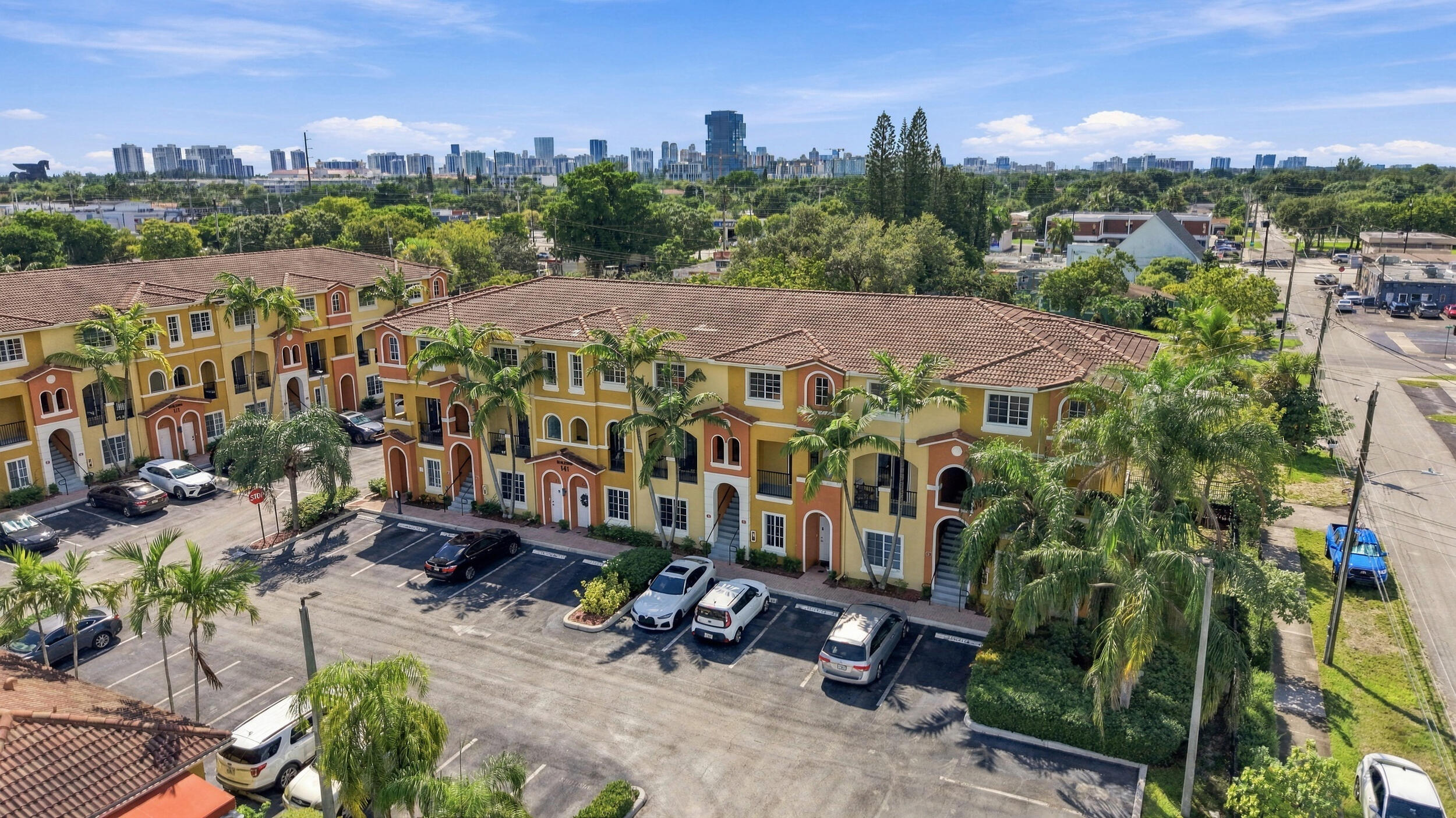 141 NW 2nd Avenue 7