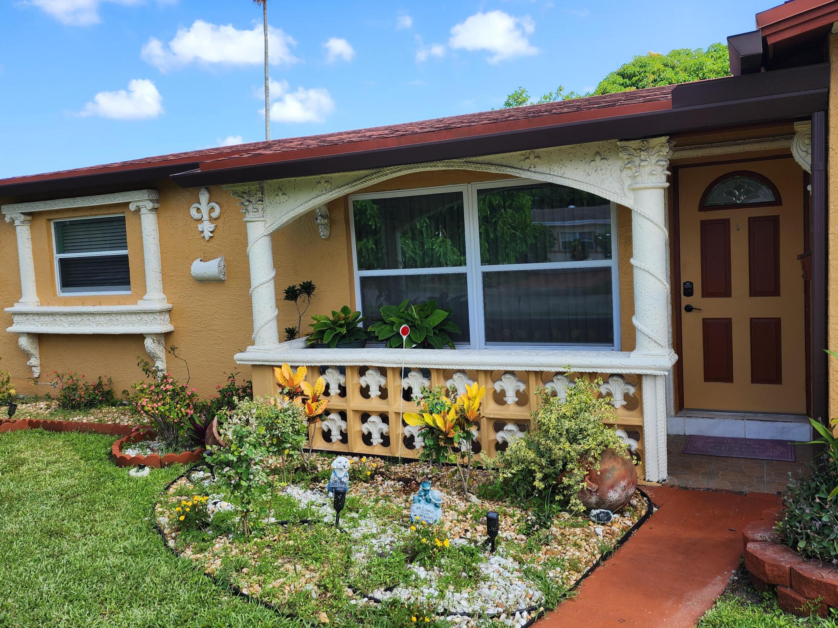 3654 NW 27th Street, Lauderdale Lakes FL 33311