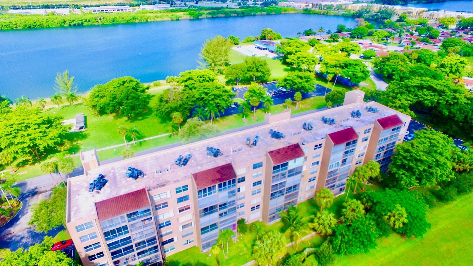 WATERS EDGE TOWERS CONDO - Residential
