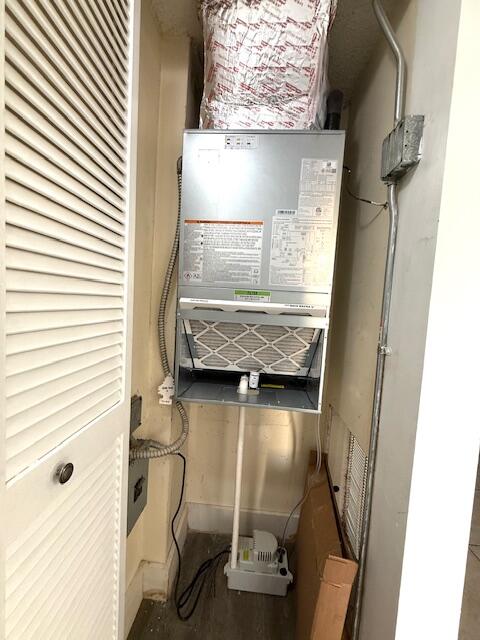 WATERS EDGE TOWERS CONDO - Residential