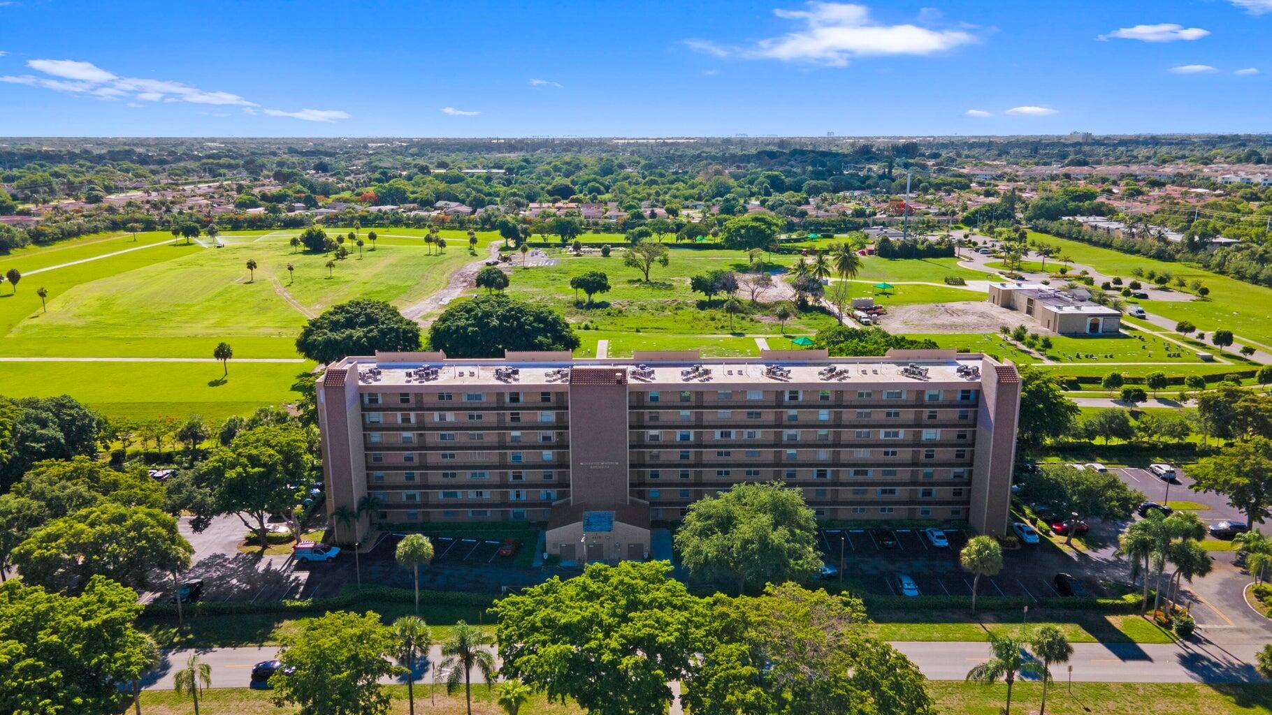 WATERS EDGE TOWERS CONDO - Residential