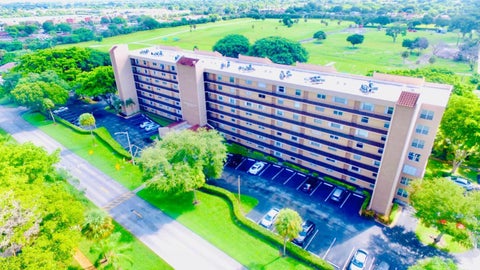 Tiny photo for 4570 NW 18th Avenue #609, Deerfield Beach, FL 33064 (MLS # R11143063)