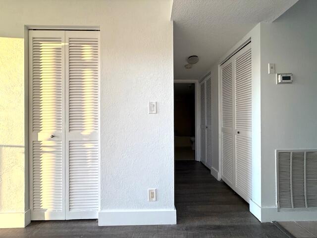 WATERS EDGE TOWERS CONDO - Residential