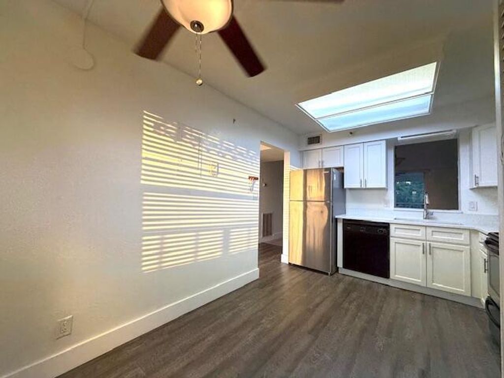 Photo of 4570 NW 18th Avenue #609, Deerfield Beach, FL 33064 (MLS # R11143063)