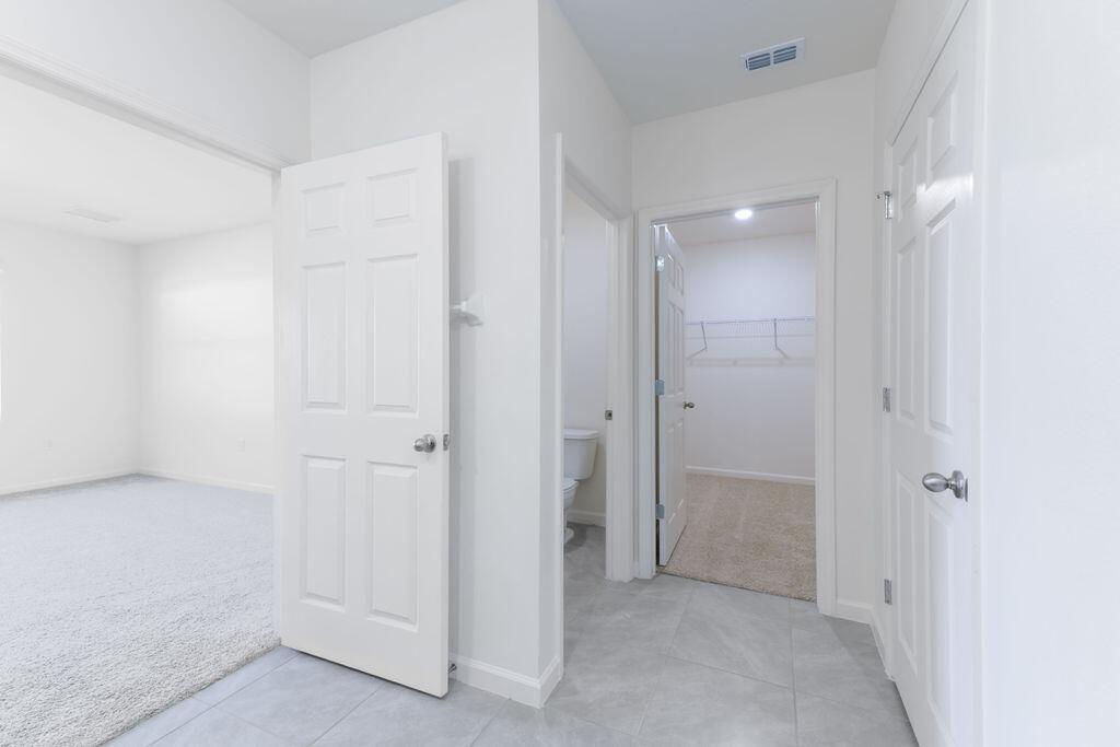 PORT ST LUCIE SECTION 19 - Residential Lease