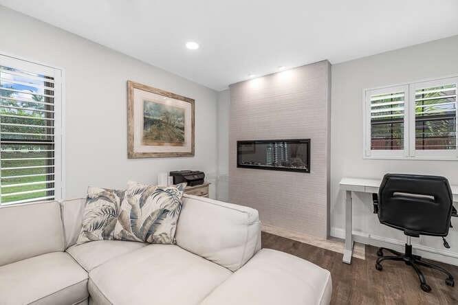 HANOVER EAST OF WELLINGTON - Residential