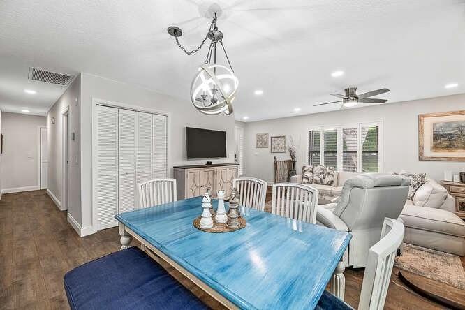 HANOVER EAST OF WELLINGTON - Residential