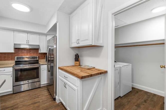 HANOVER EAST OF WELLINGTON - Residential