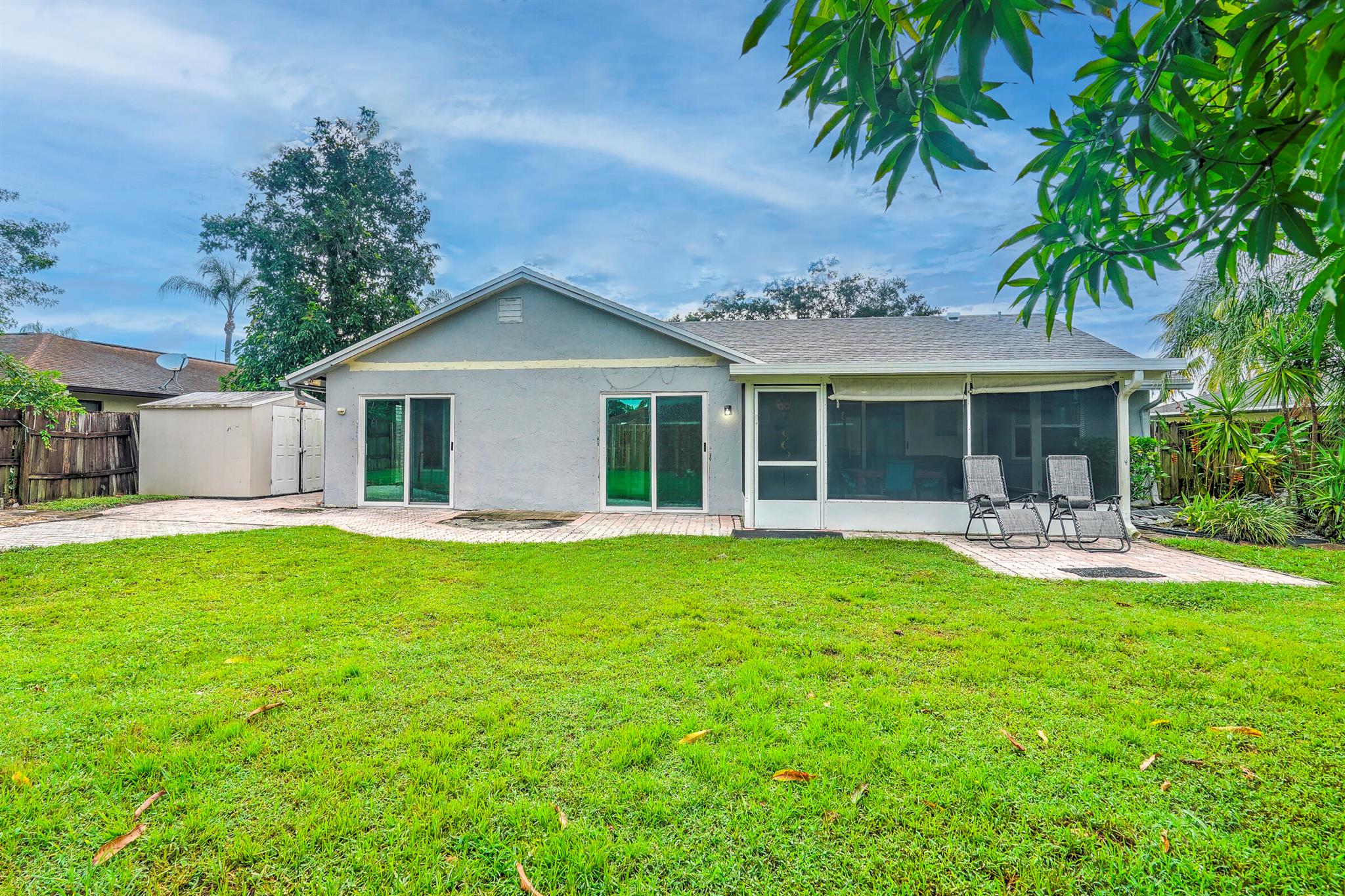 113 Prado Street
