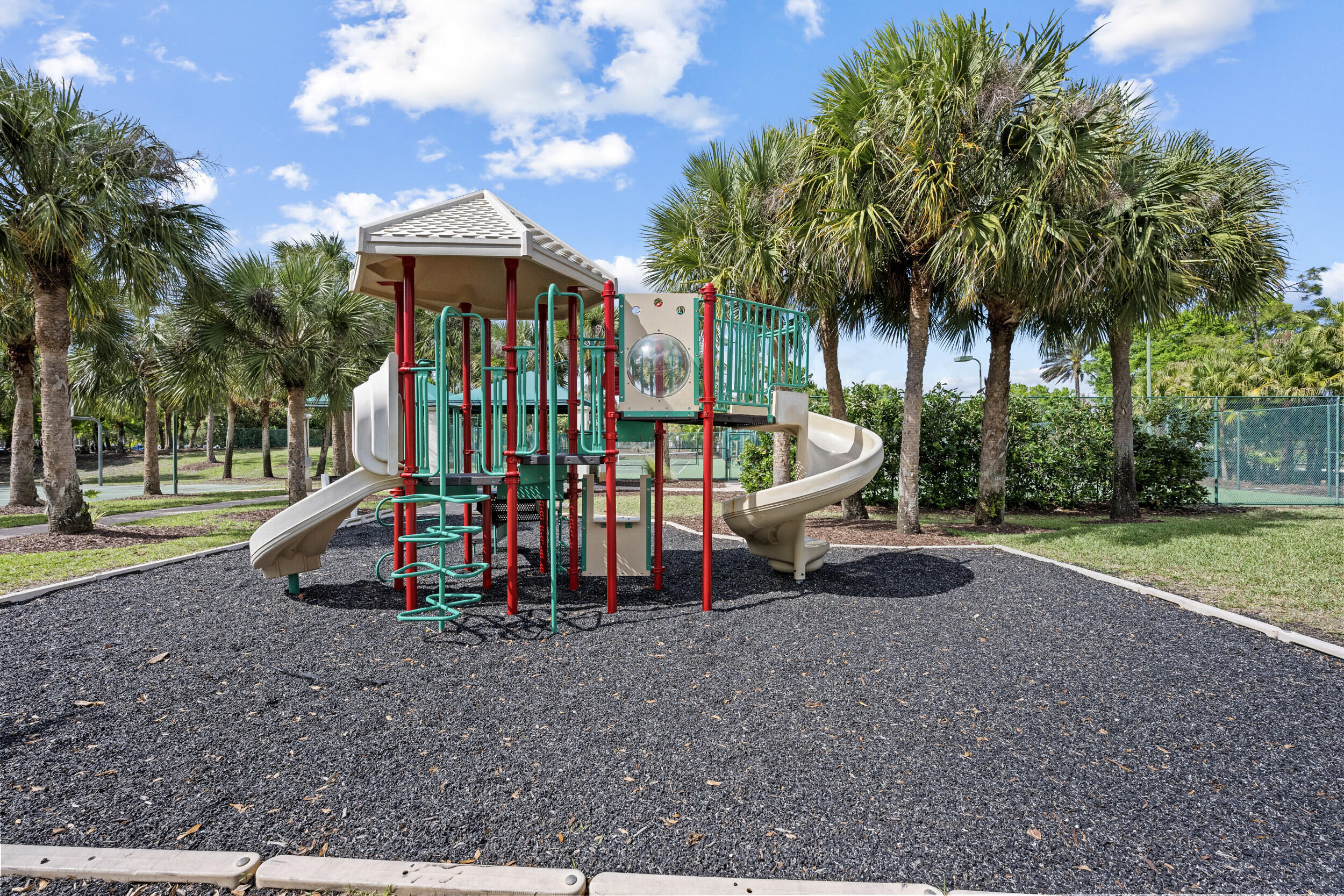 HAMMOCK CREEK - Residential