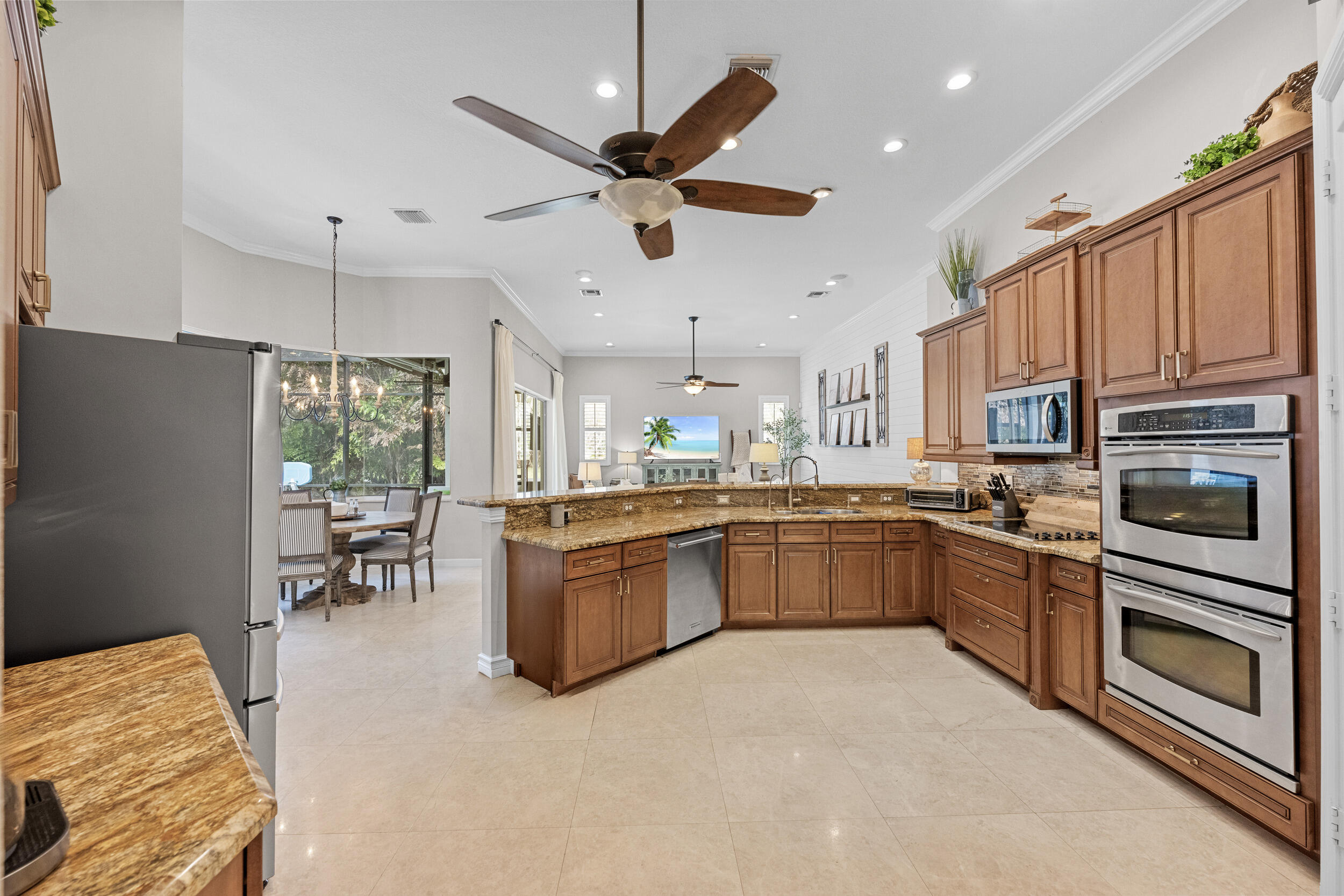 HAMMOCK CREEK - Residential